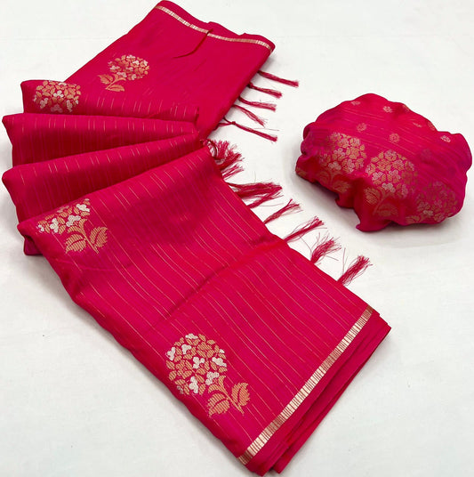 Raw Silk Saree With Flower Pattern