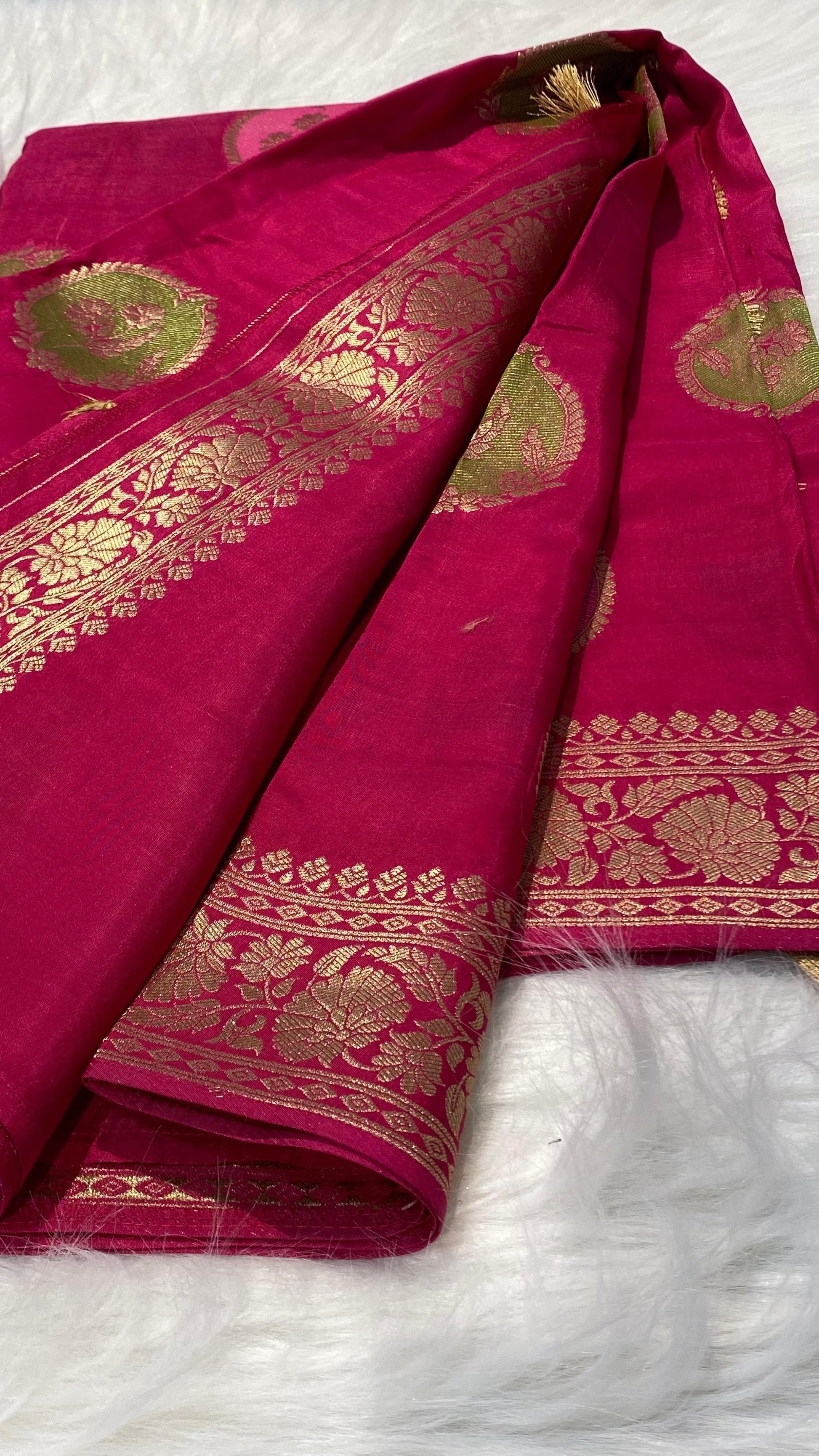 Pure Dola Silk Banarasi Saree