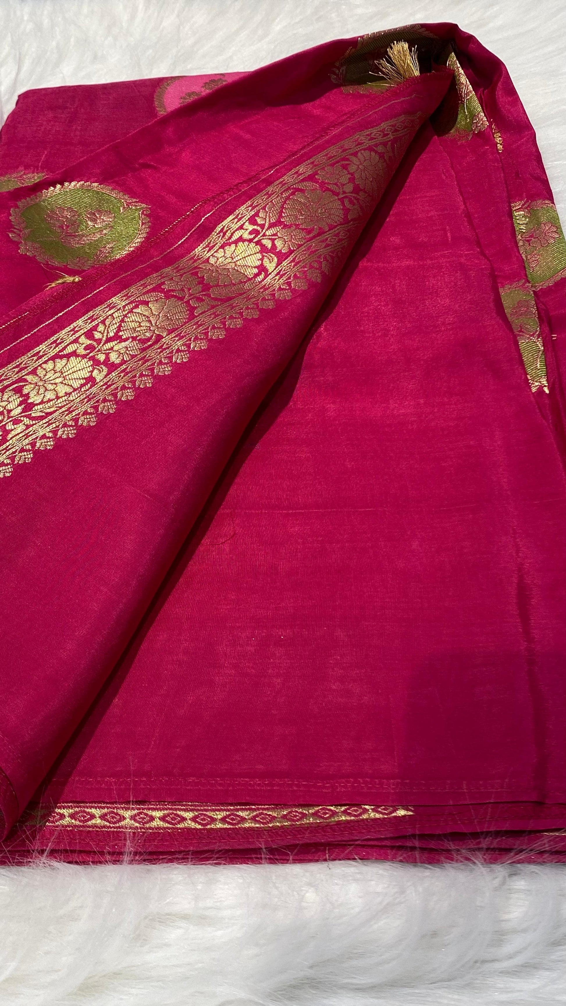 Pure Dola Silk Banarasi Saree