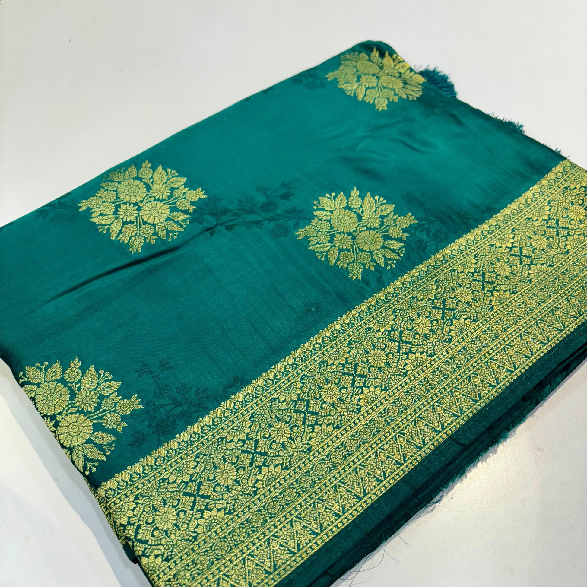 Banarasi Crepe Zari Saree