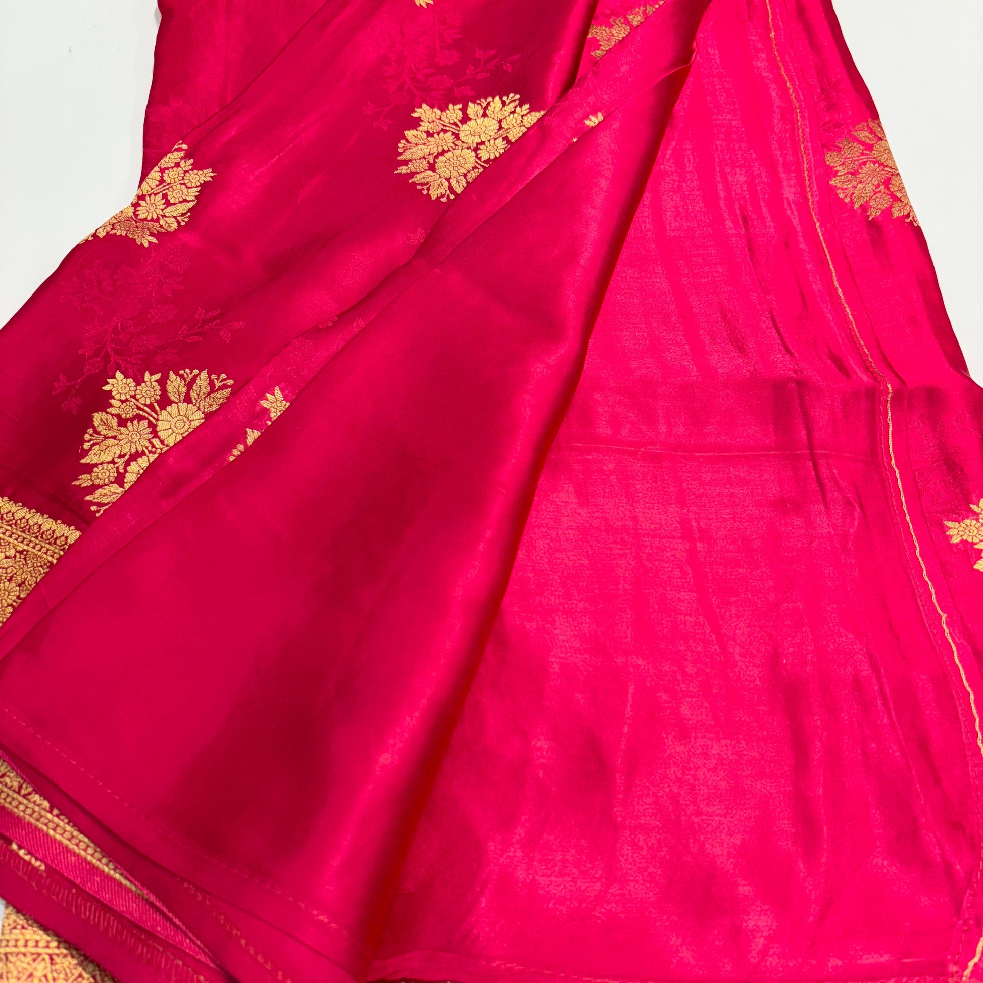 Banarasi Crepe Zari Saree