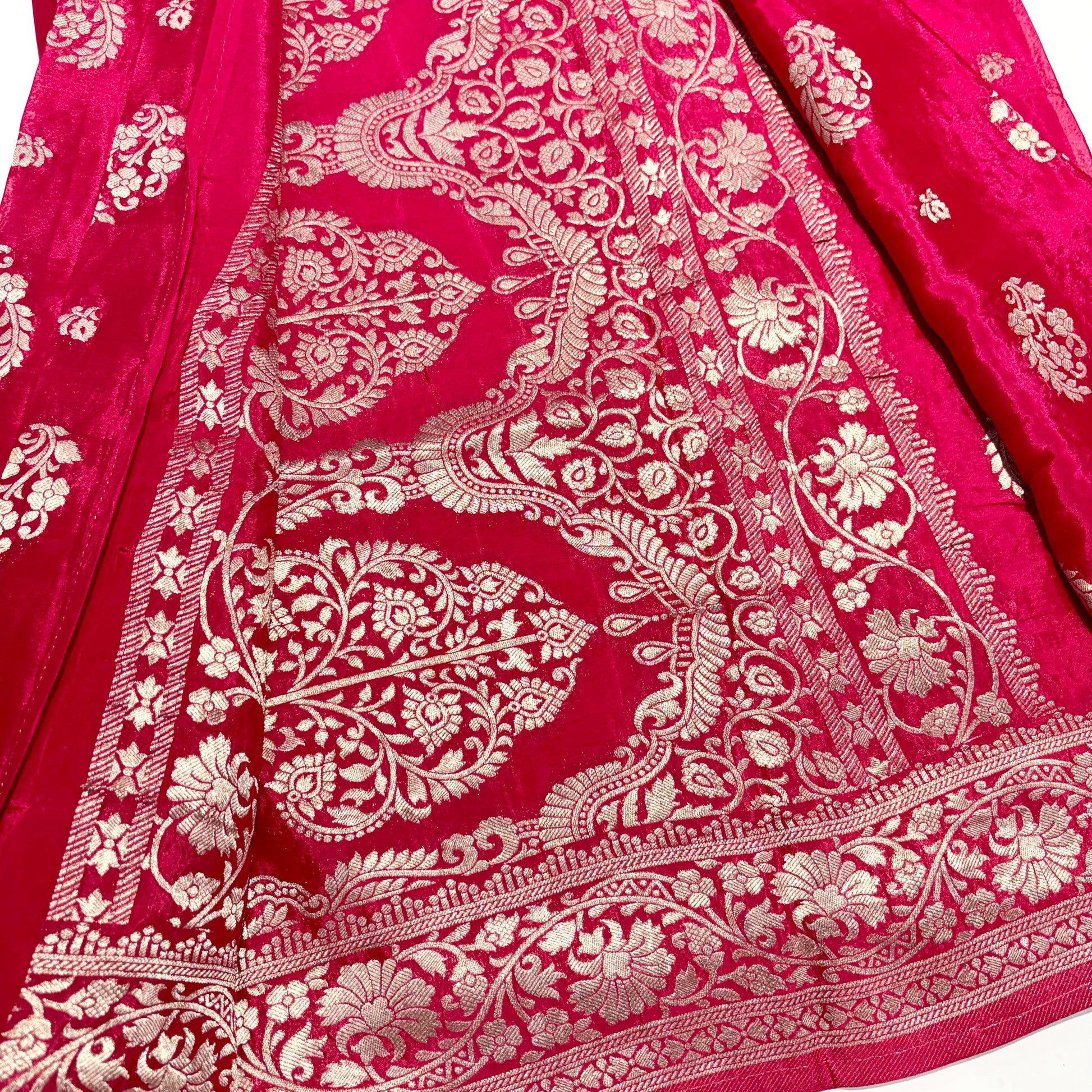 Banarasi Zari Crepe Saree