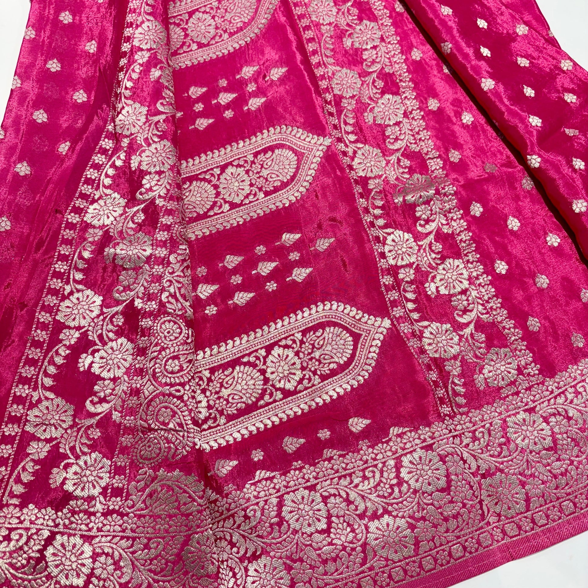 Banarasi Zari Crepe Saree