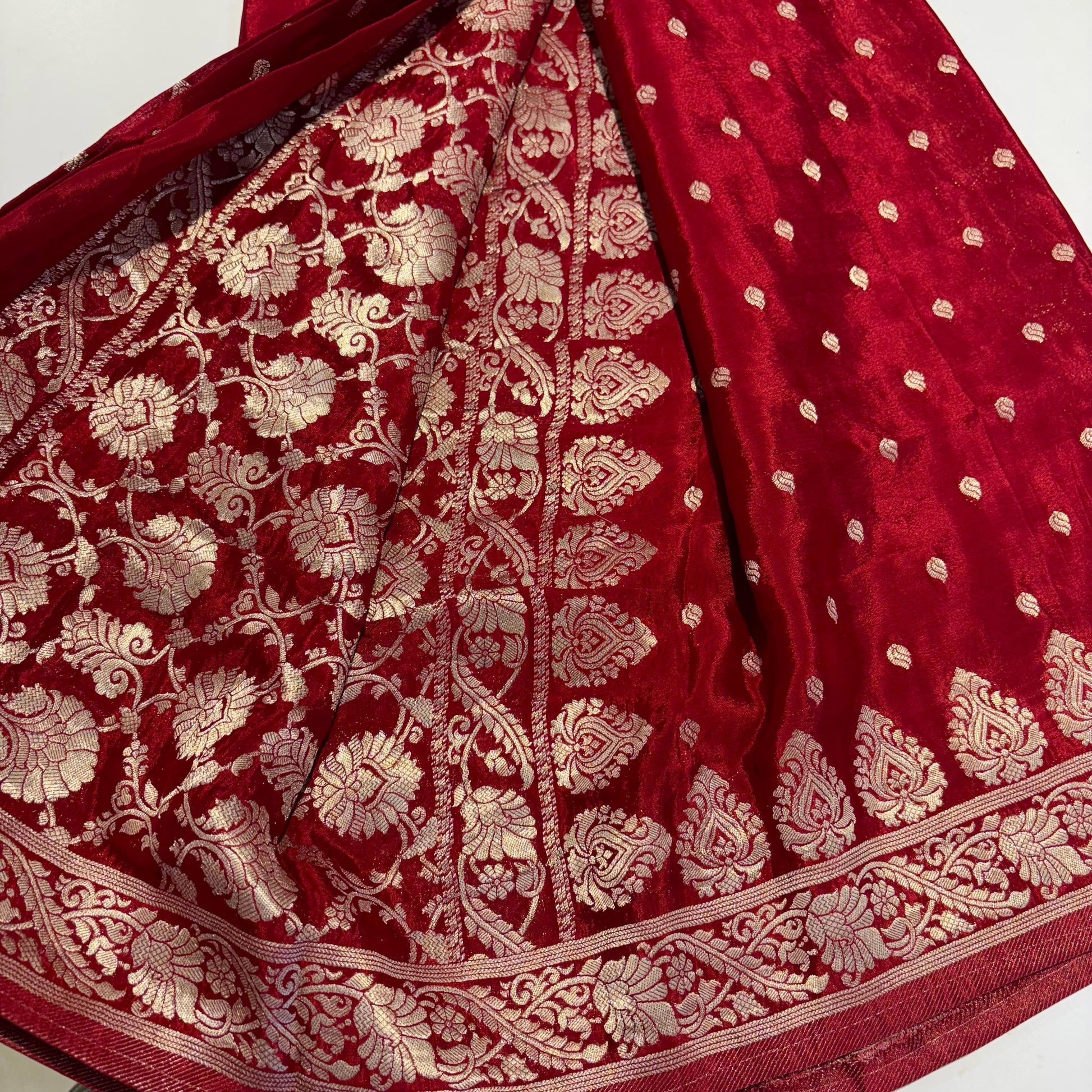 Banarasi Zari Crepe Saree