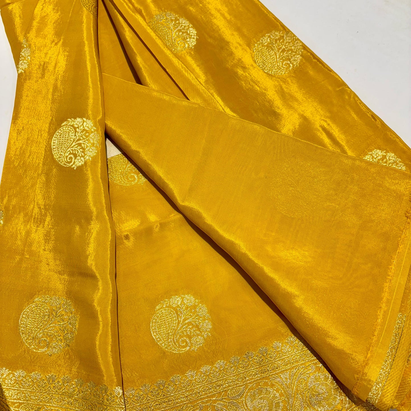 Banarasi Zari Crepe Saree