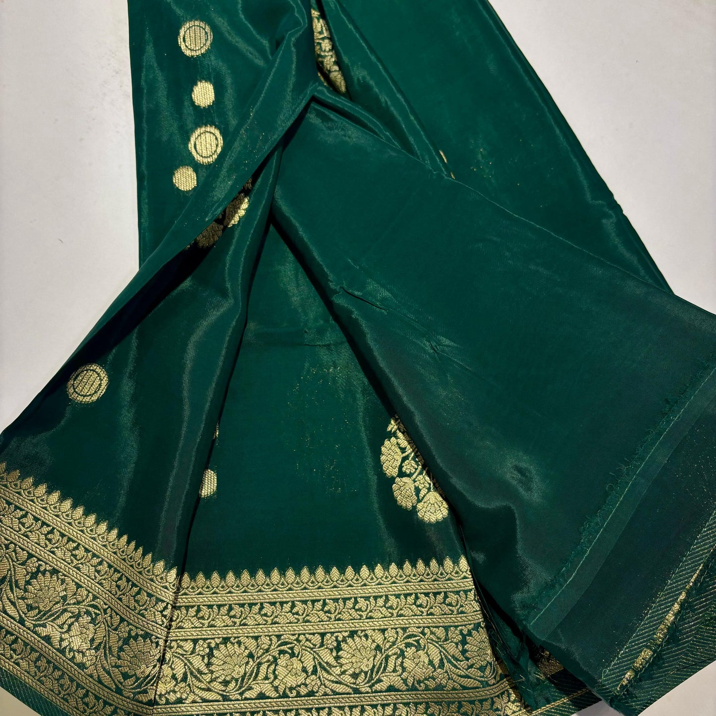 Banarasi Zari Crepe Saree