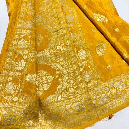 Banarasi Zari Crepe Saree