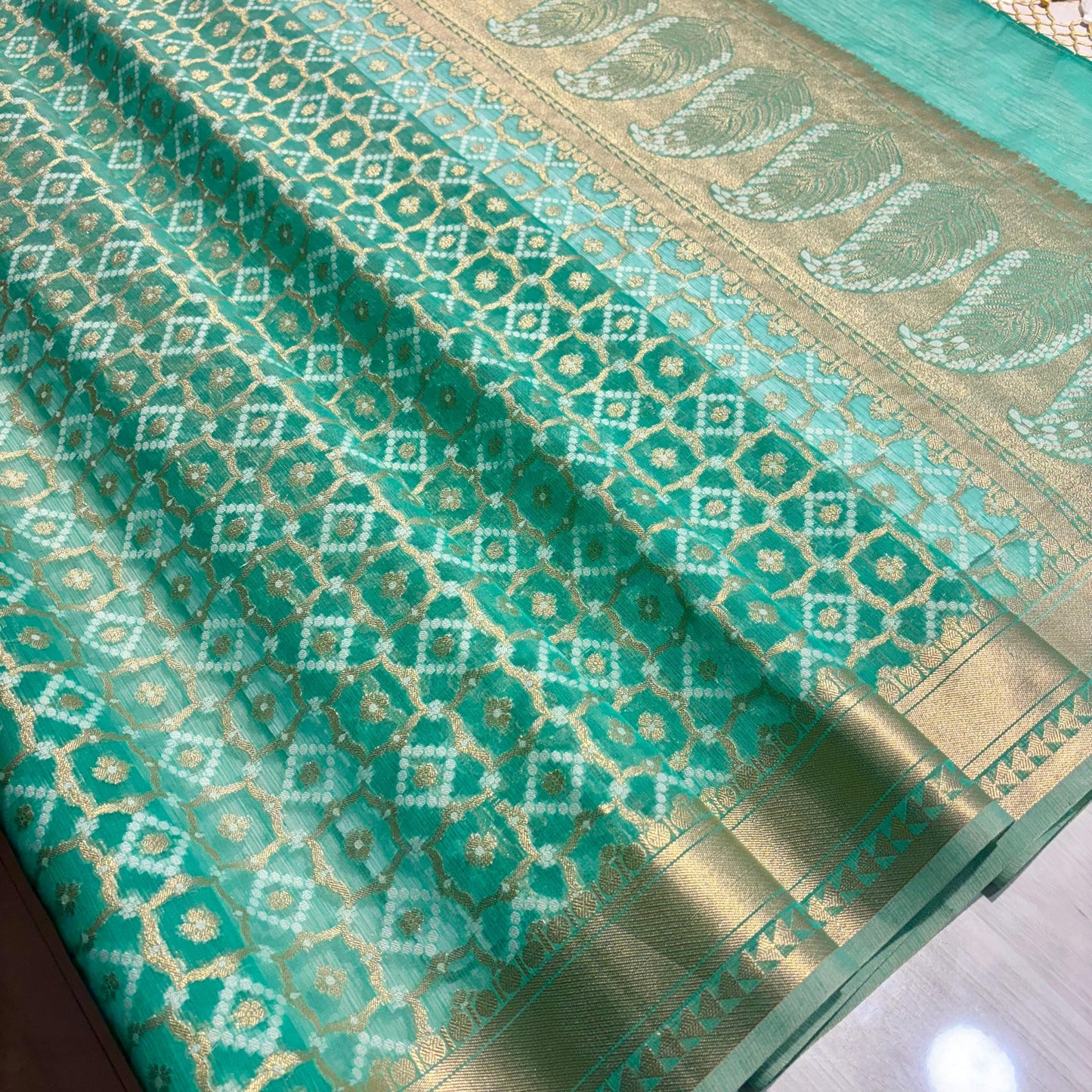 Banarasi Soft Tissue Organza Saree