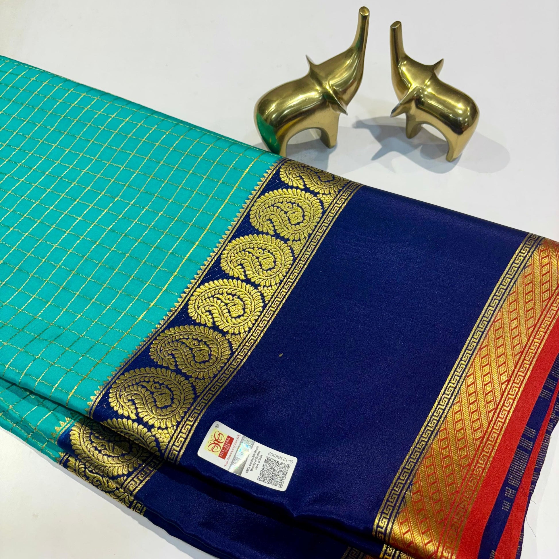 3D Contrast Mysore Silk Saree