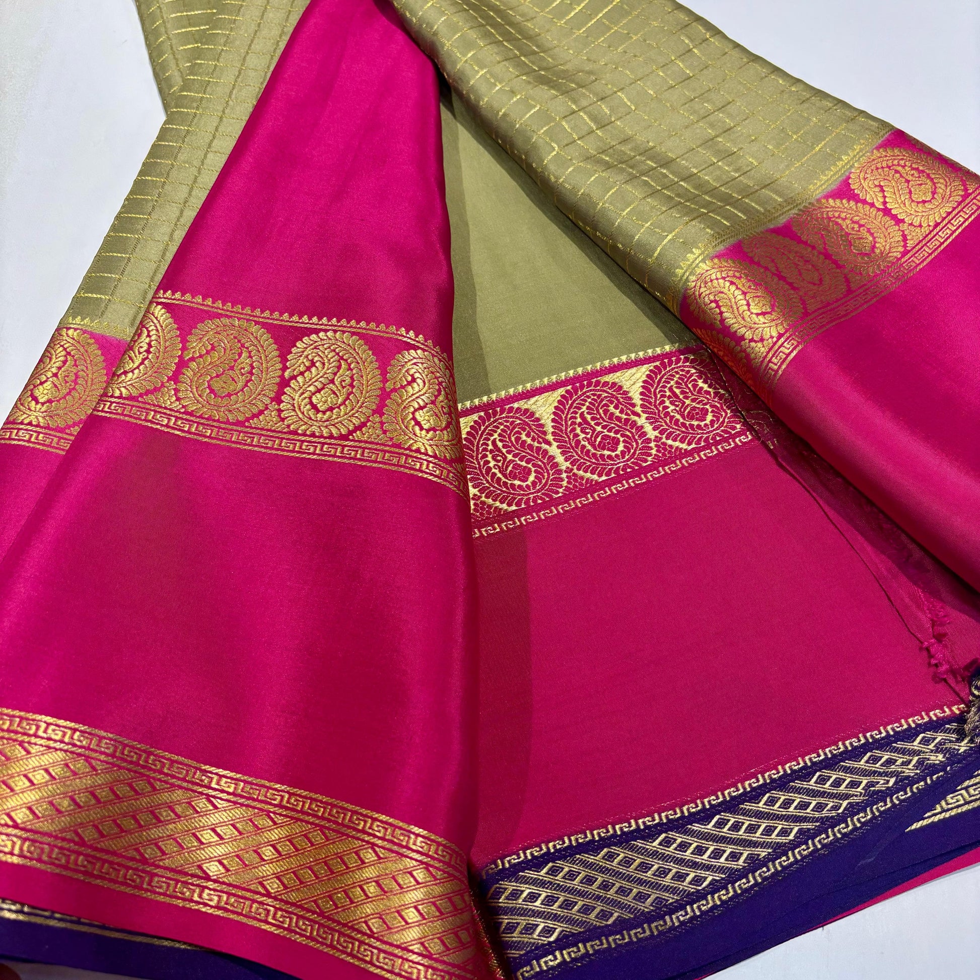 3D Contrast Mysore Silk Saree