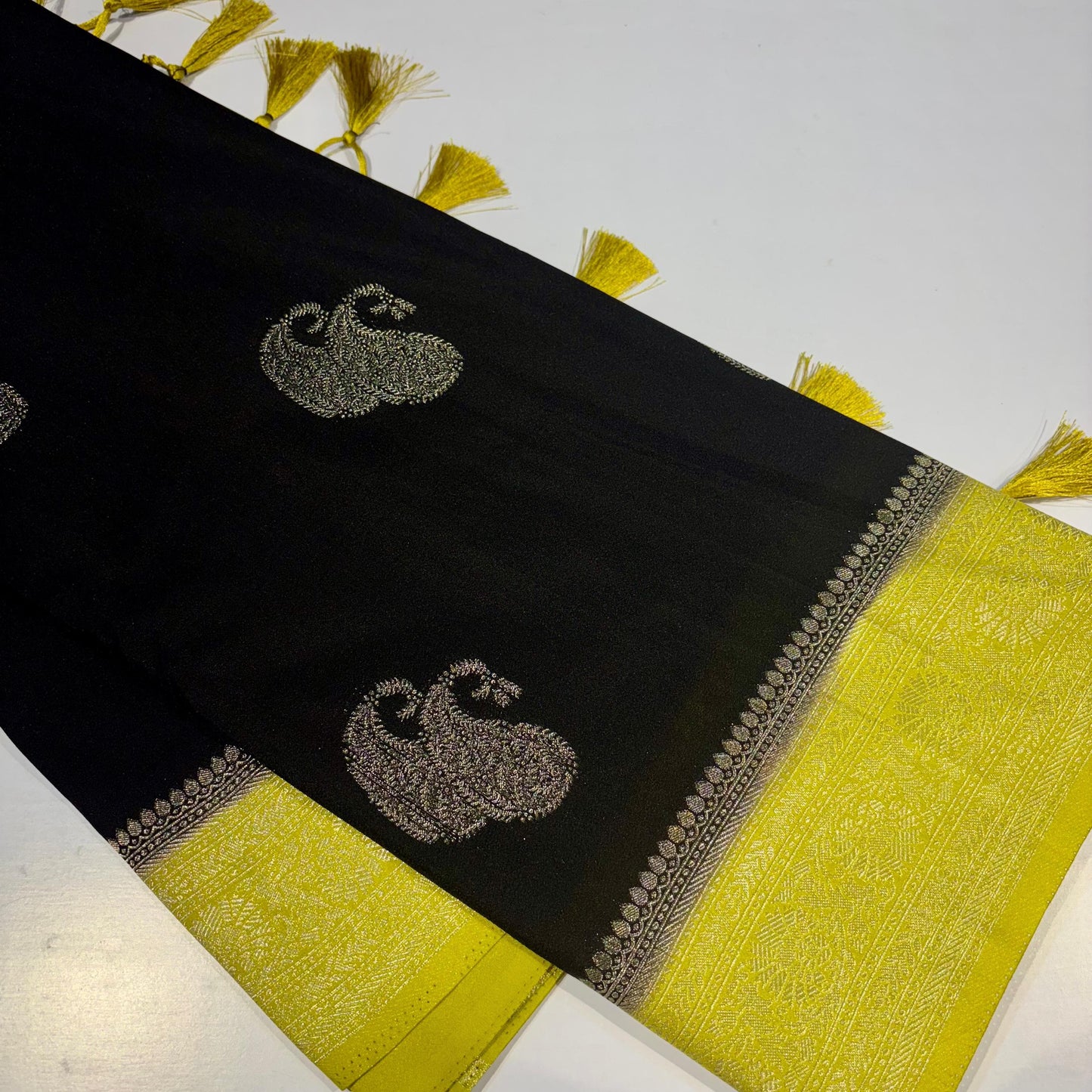 Pure Chiffon Banarasi Saree