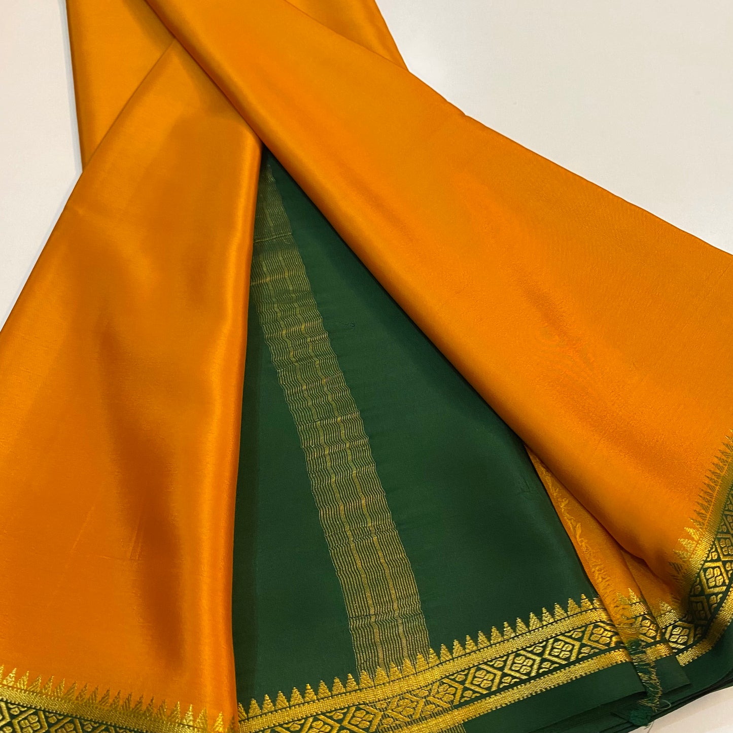 Pure Mysore Silk Saree | 100+ gram KSIC-grade | Contrast Border