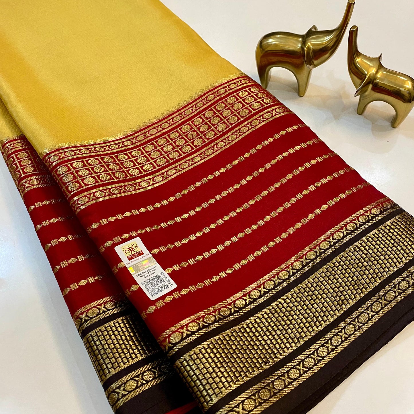 Pure Mysore Silk Saree | 120-gram | Beautiful 3D Contrast Border