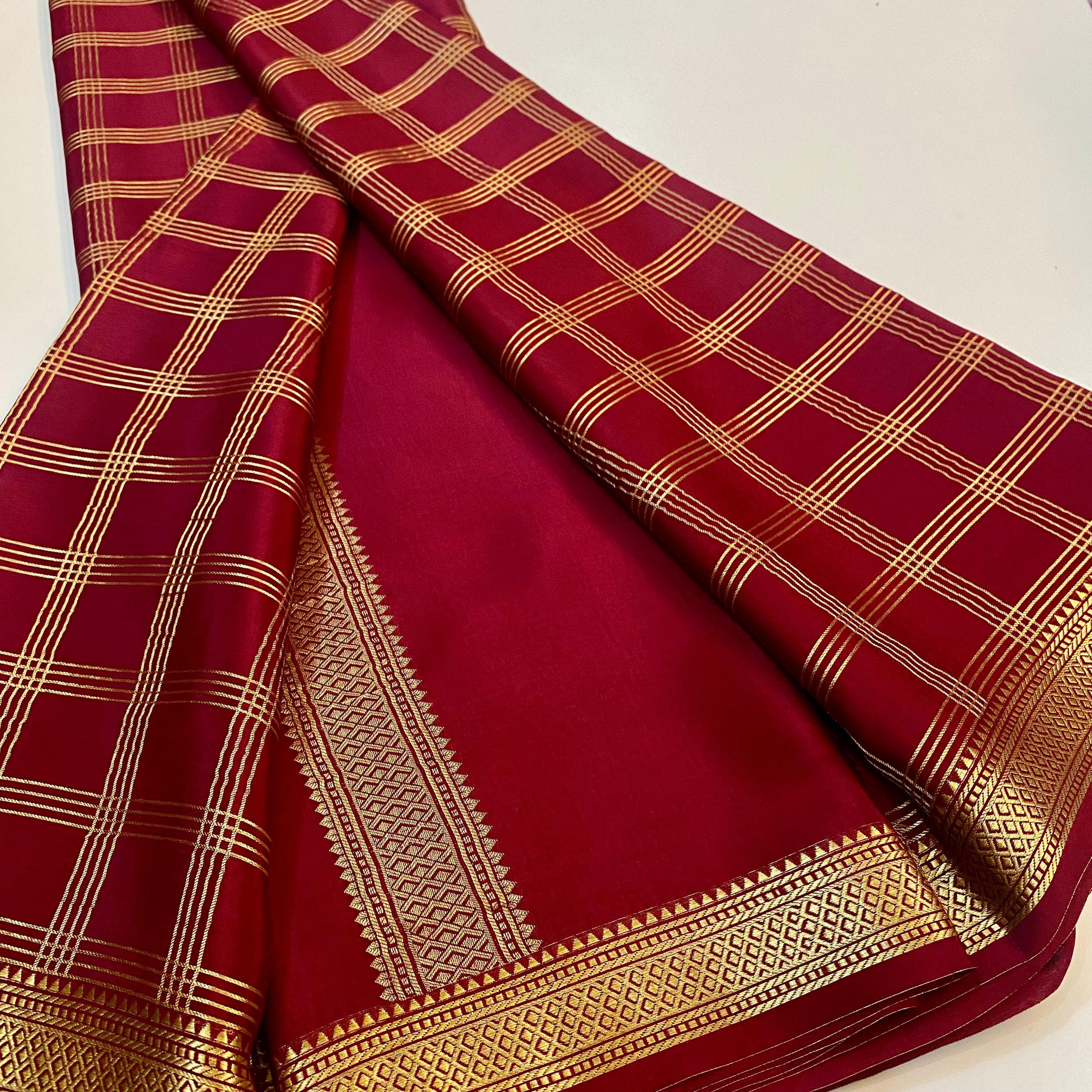 Buy Black Red Mysore Silk Crepe Saree With Big Checks