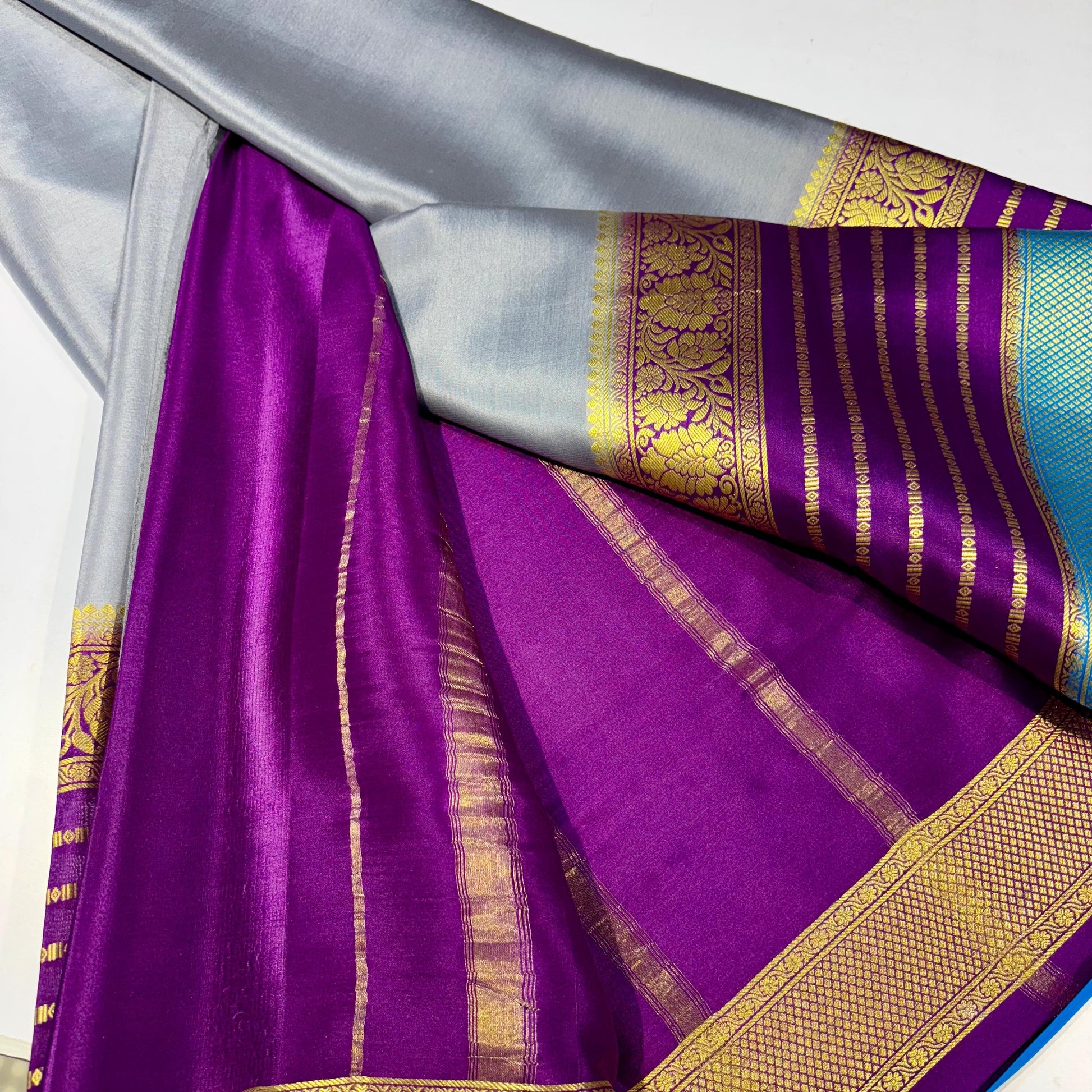 3D Contrast Mysore Silk Saree