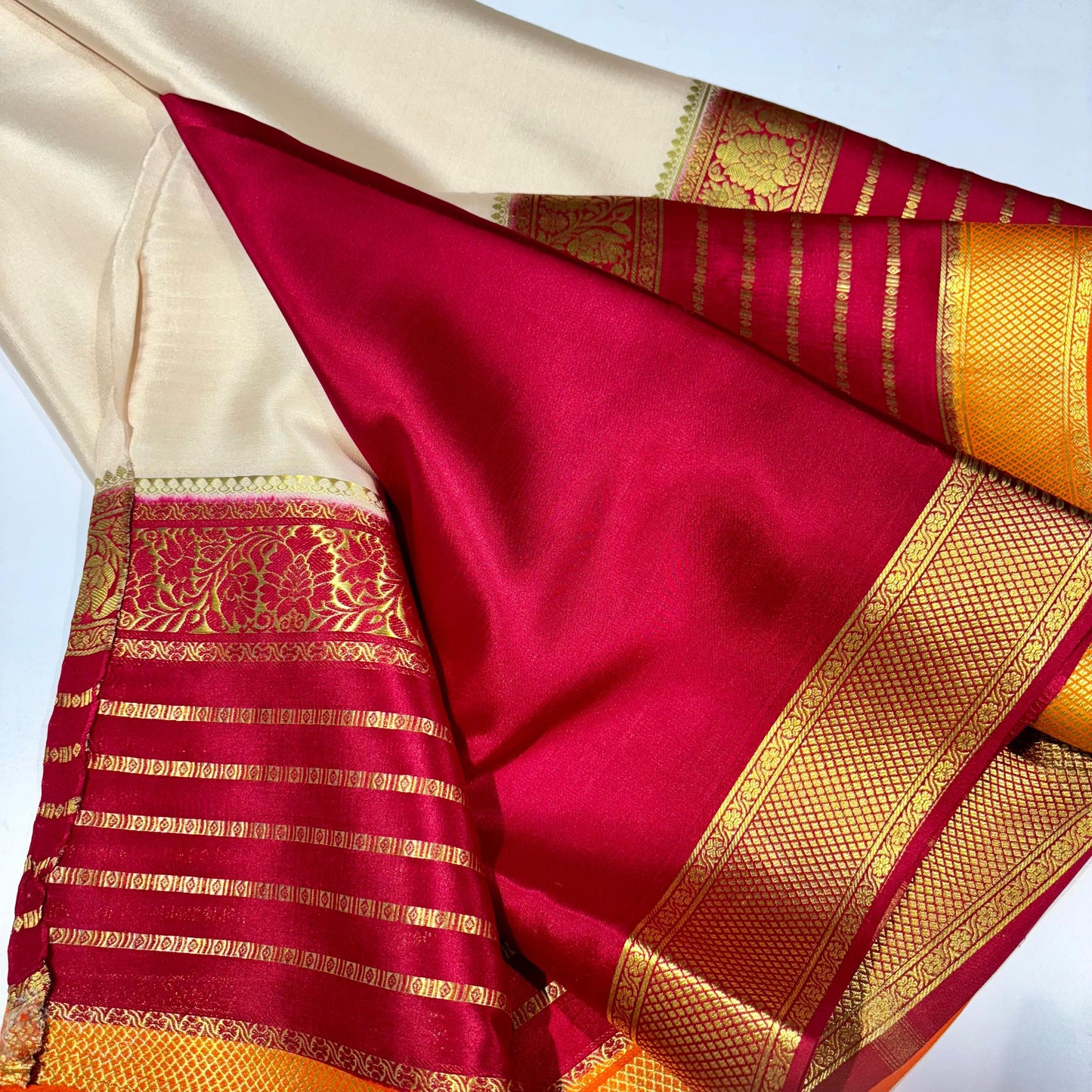 3D Contrast Mysore Silk Saree