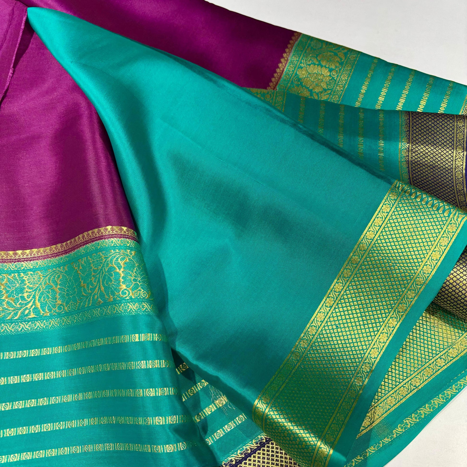 3D Contrast Mysore Silk Saree