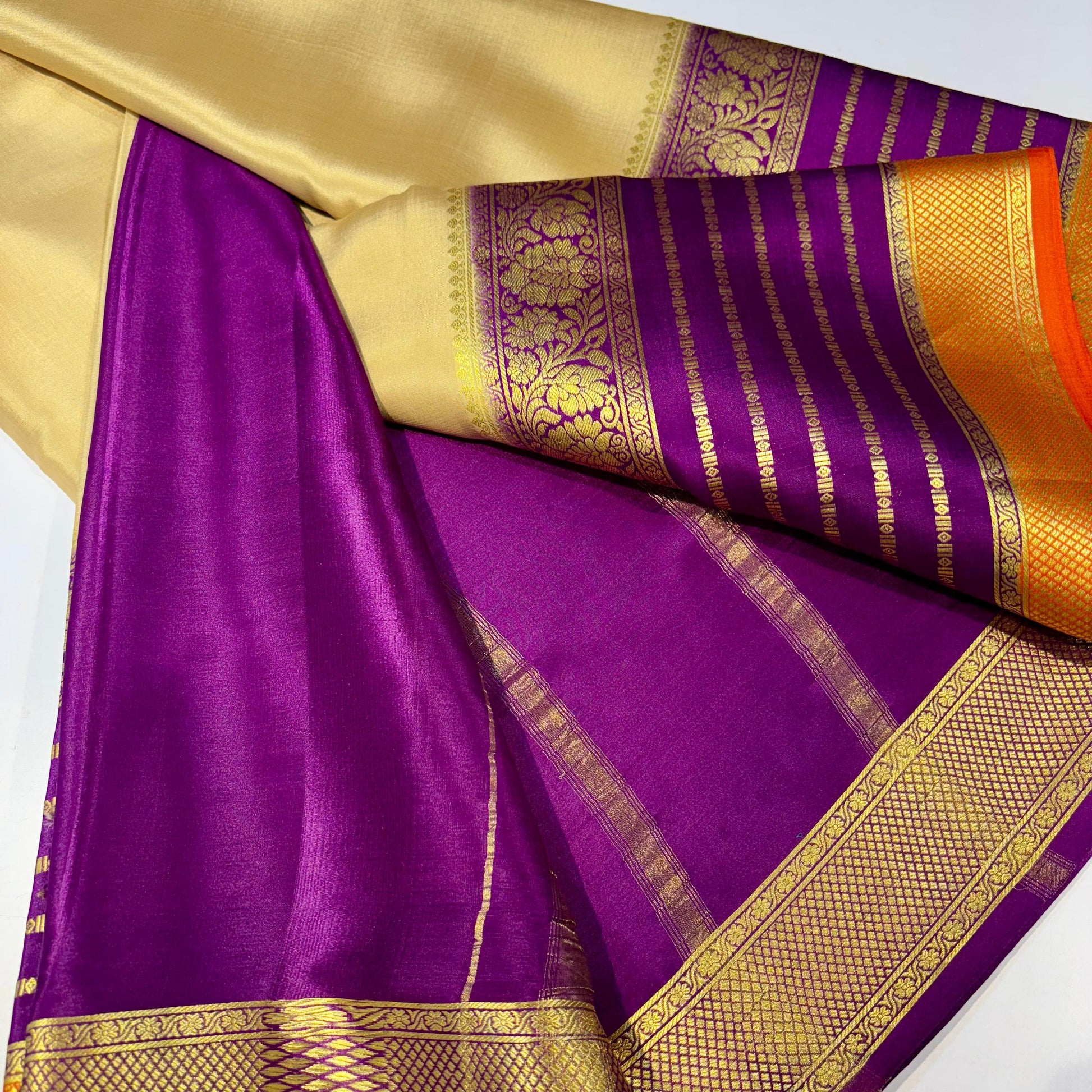 3D Contrast Mysore Silk Saree