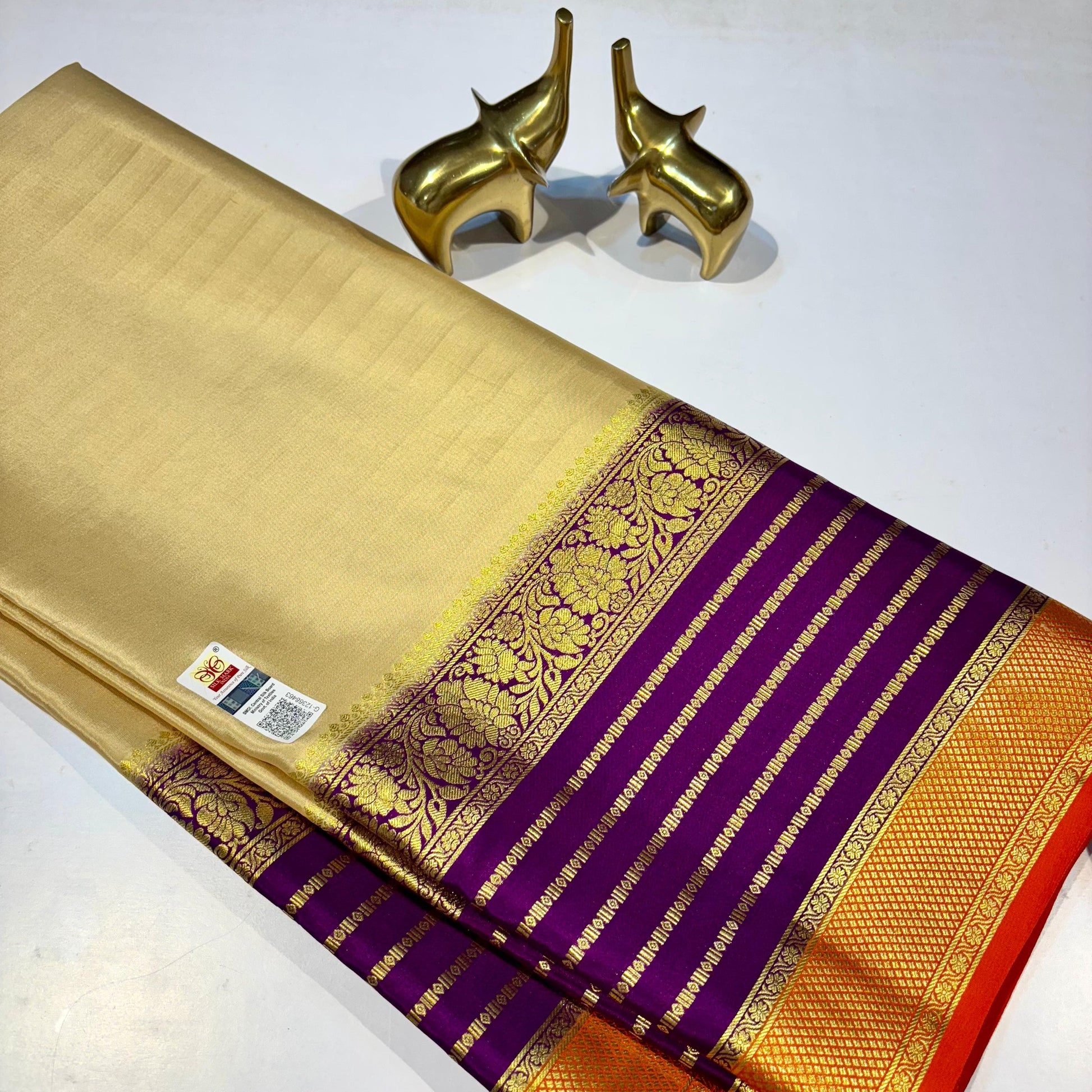 3D Contrast Mysore Silk Saree