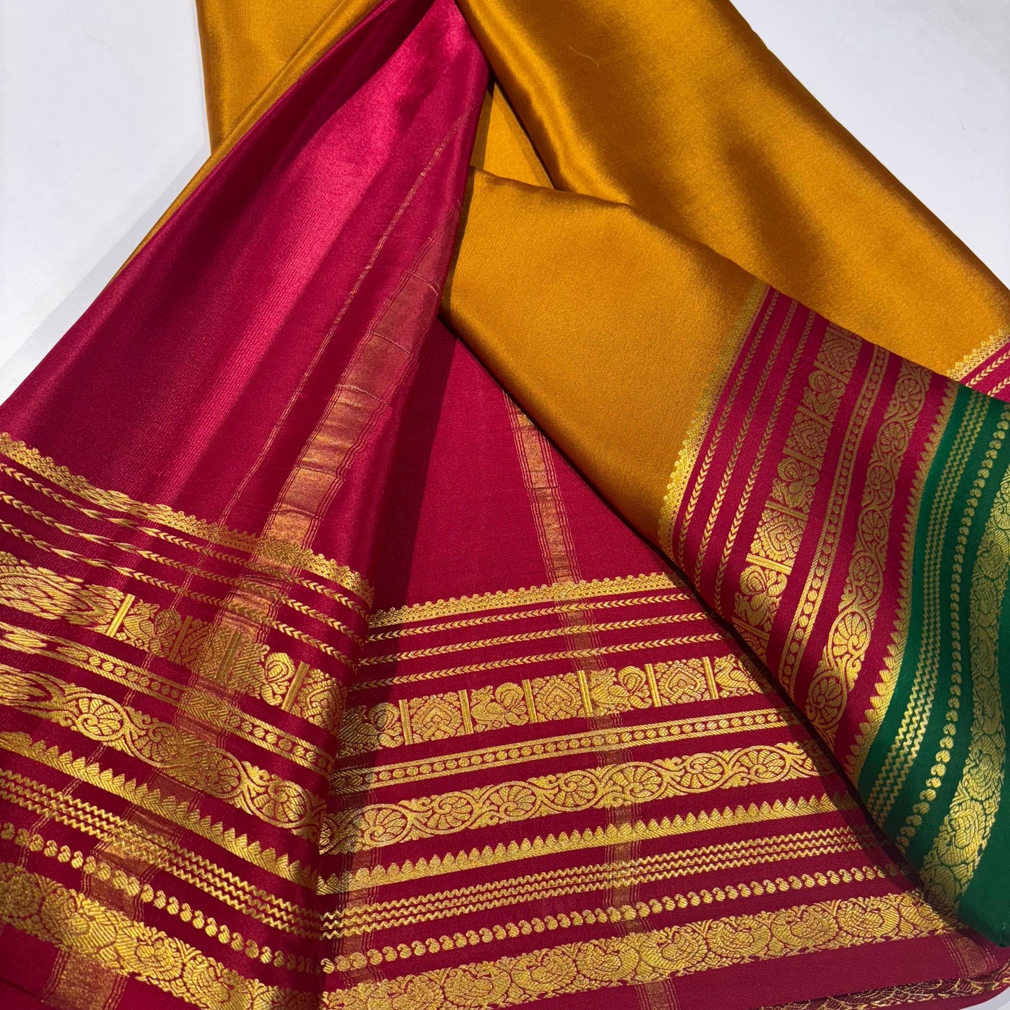 3D Contrast Pure Mysore Silk Saree