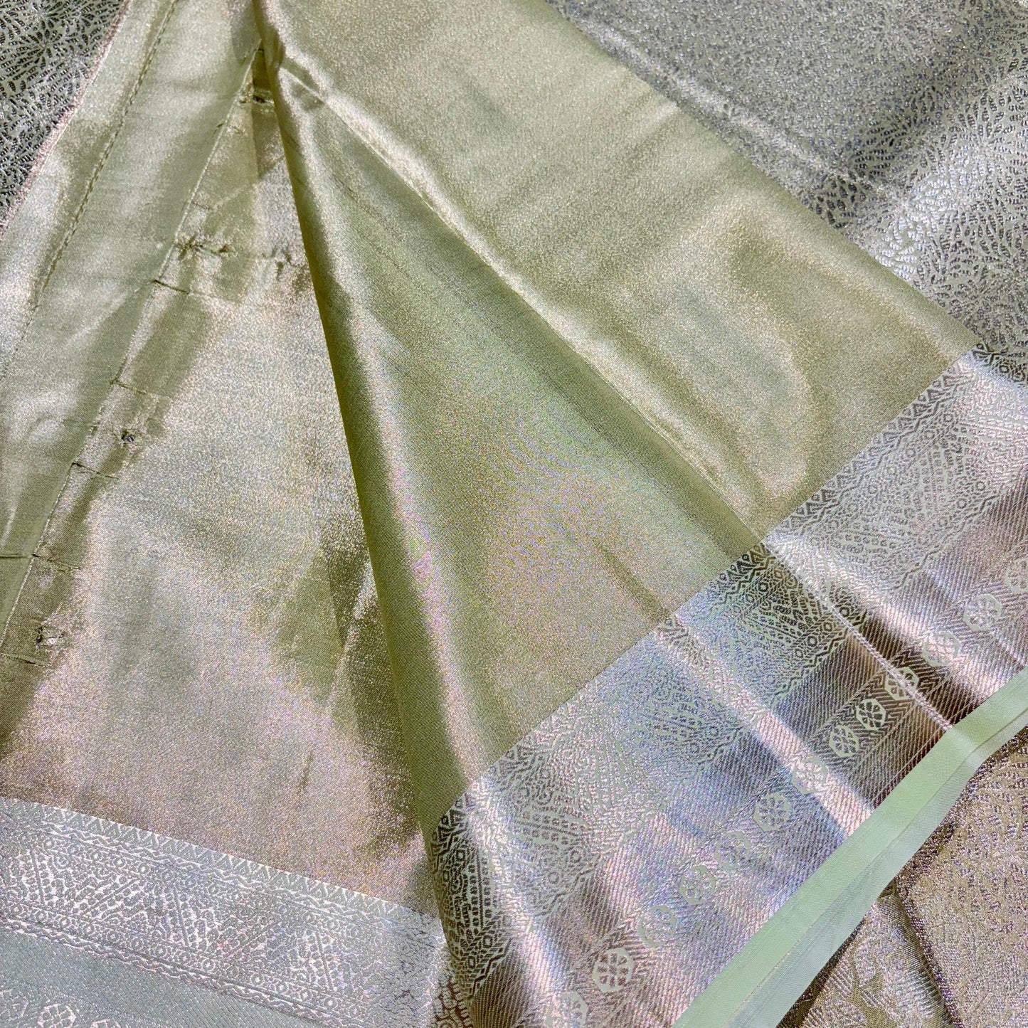 Kanchivaram Soft Tissue Silk Saree