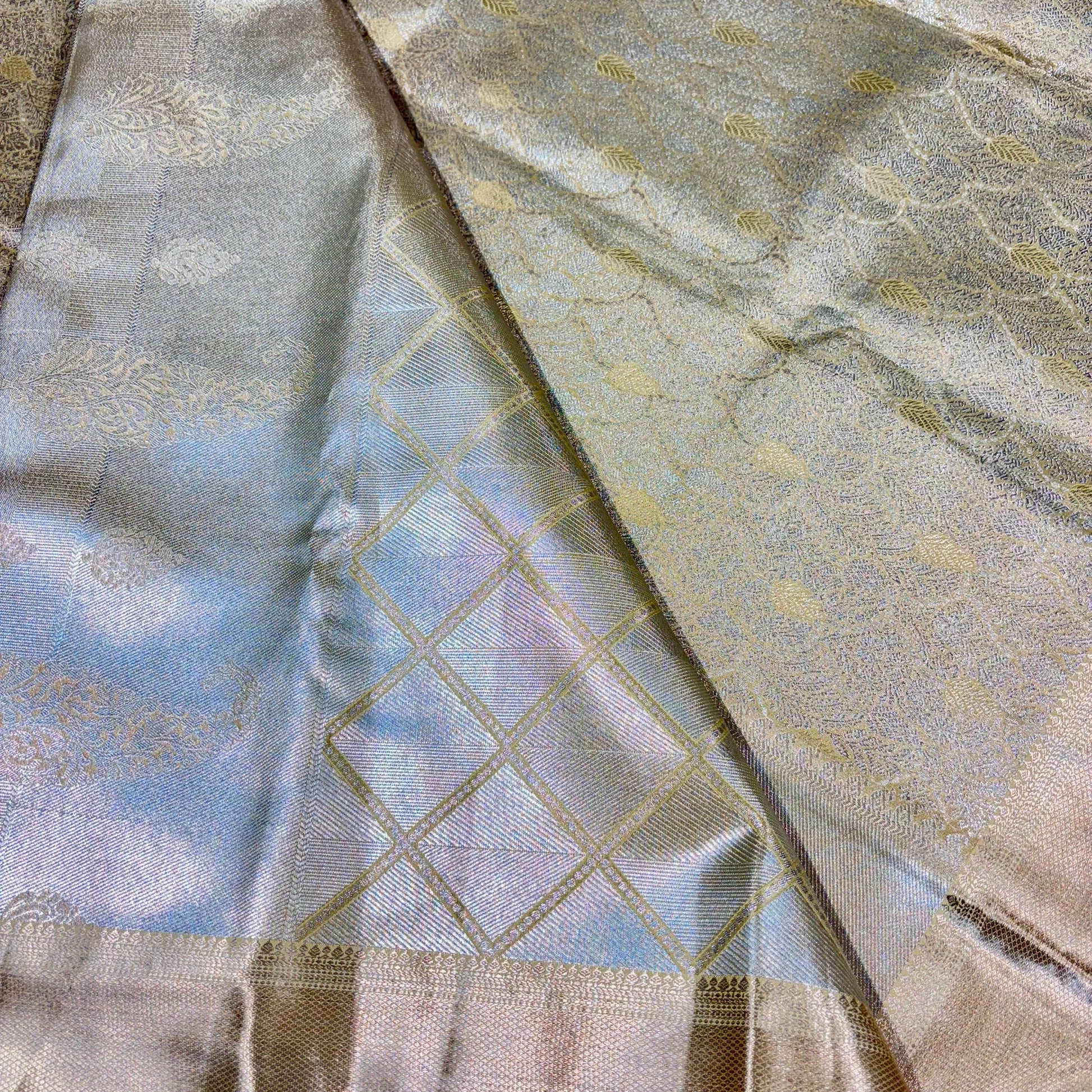 Kanchivaram Soft Tissue Silk Saree