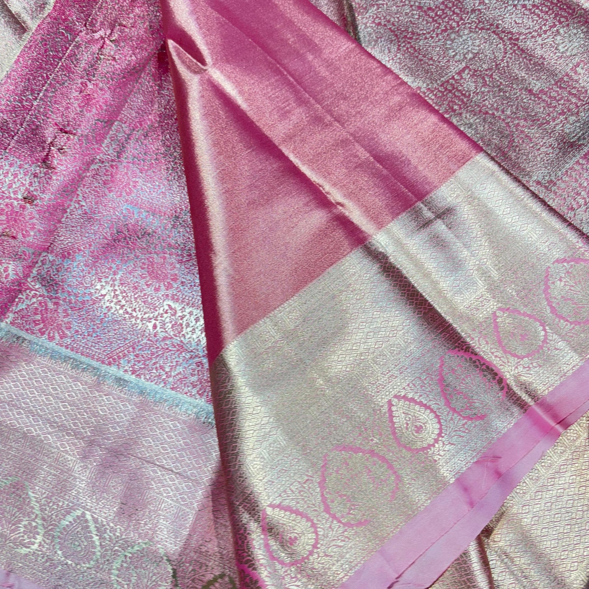 Kanchivaram Soft Tissue Silk Saree