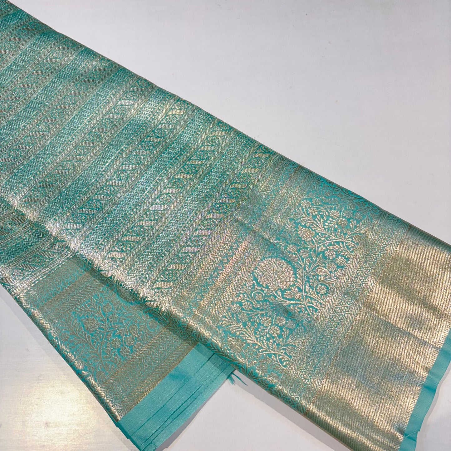 Kanchivaram Soft Tissue Silk Saree