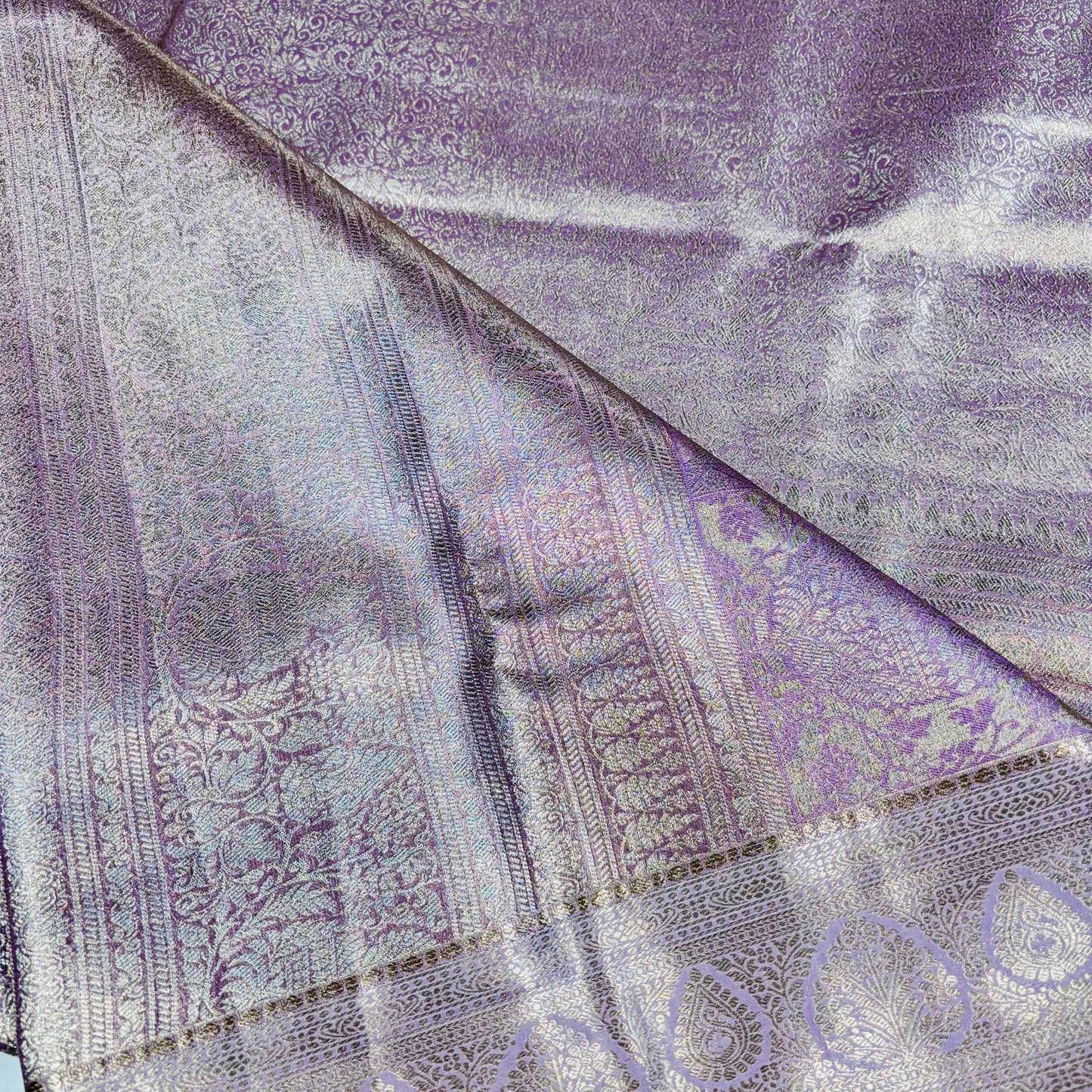 Kanchivaram Soft Tissue Silk Saree