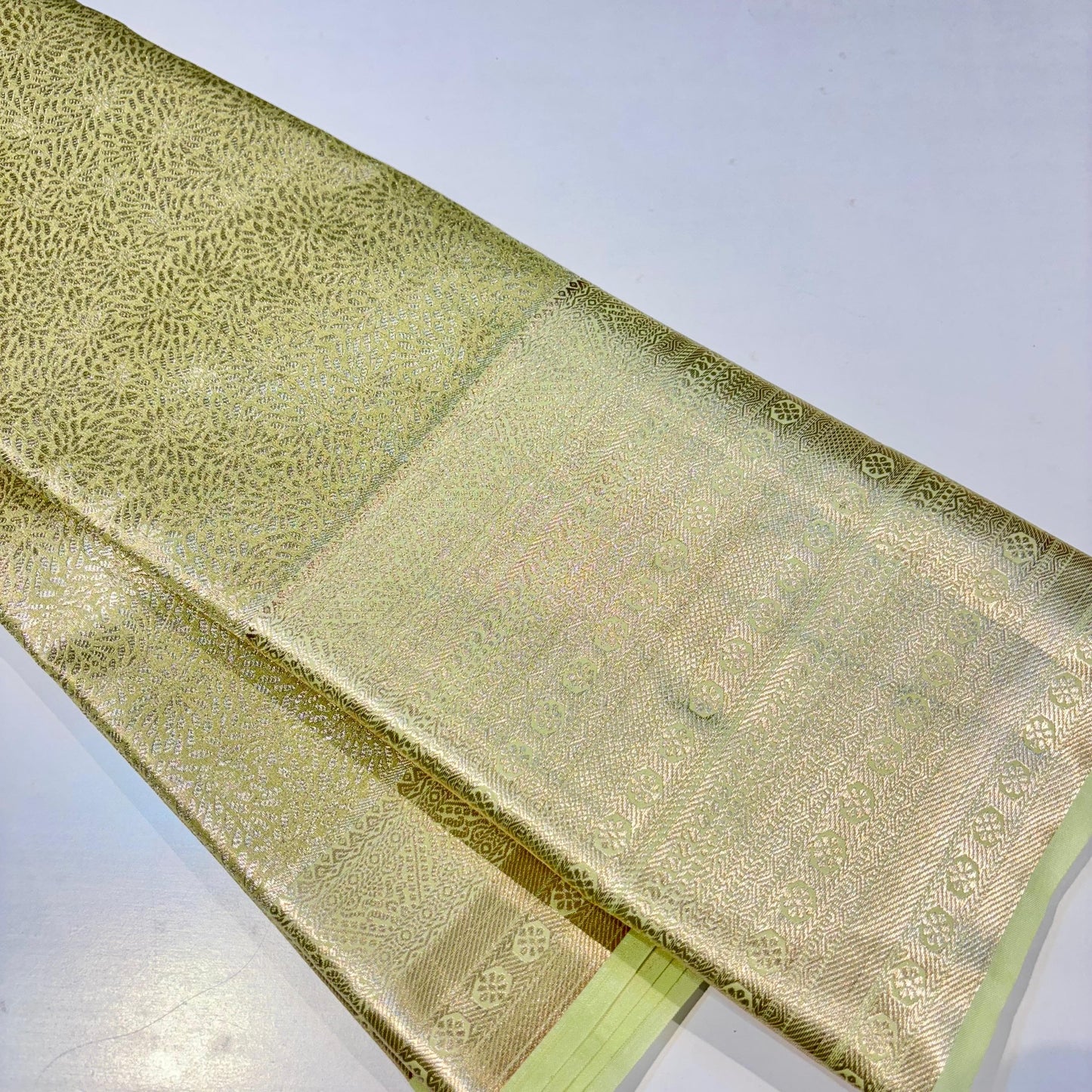 Kanchivaram Soft Tissue Silk Saree