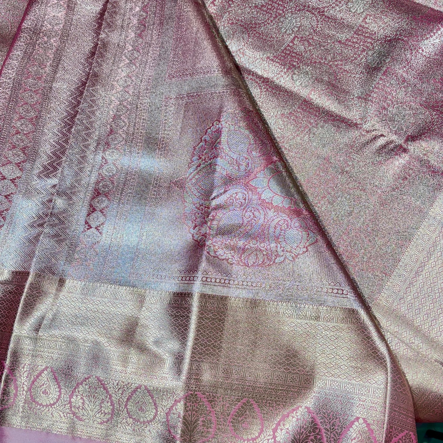 Kanchivaram Soft Tissue Silk Saree