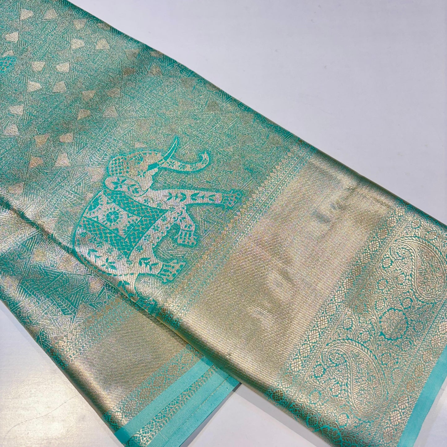 Kanchivaram Soft Tissue Silk Saree