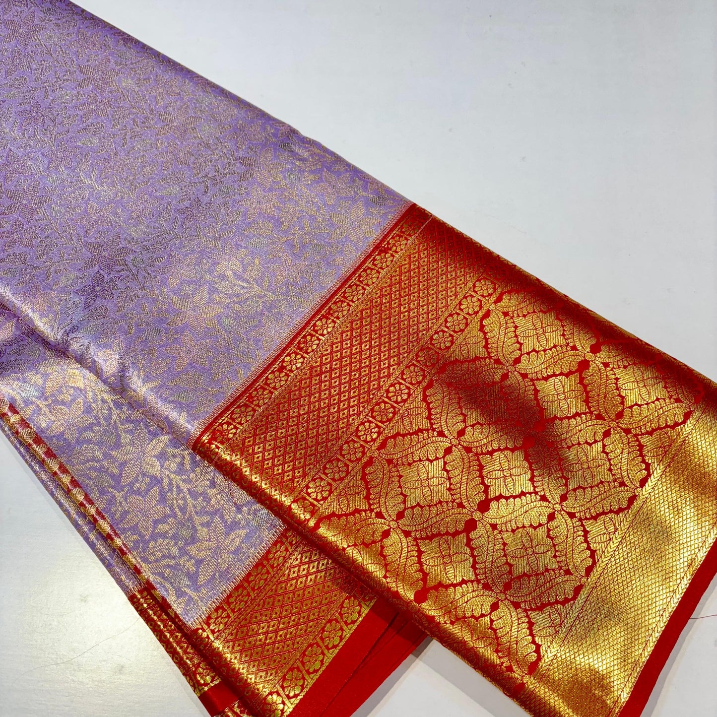 Kanchivaram Soft Tissue Silk Saree