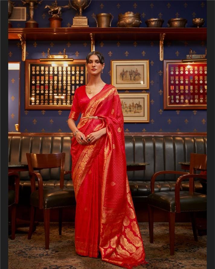 Banarasi Silk Sarees Online with Price | banarasi silk saree for bride